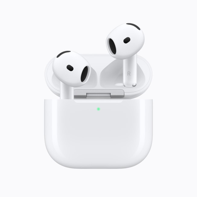 白色背景上，AirPods 5 的充电盒打开，两只白色耳机立在盒内，盒身指示灯亮绿色。